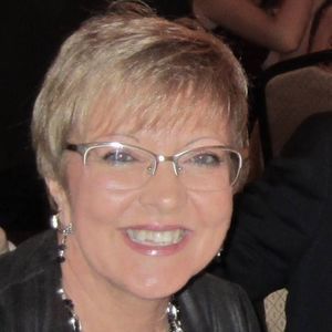 Meet your Posher, Monique